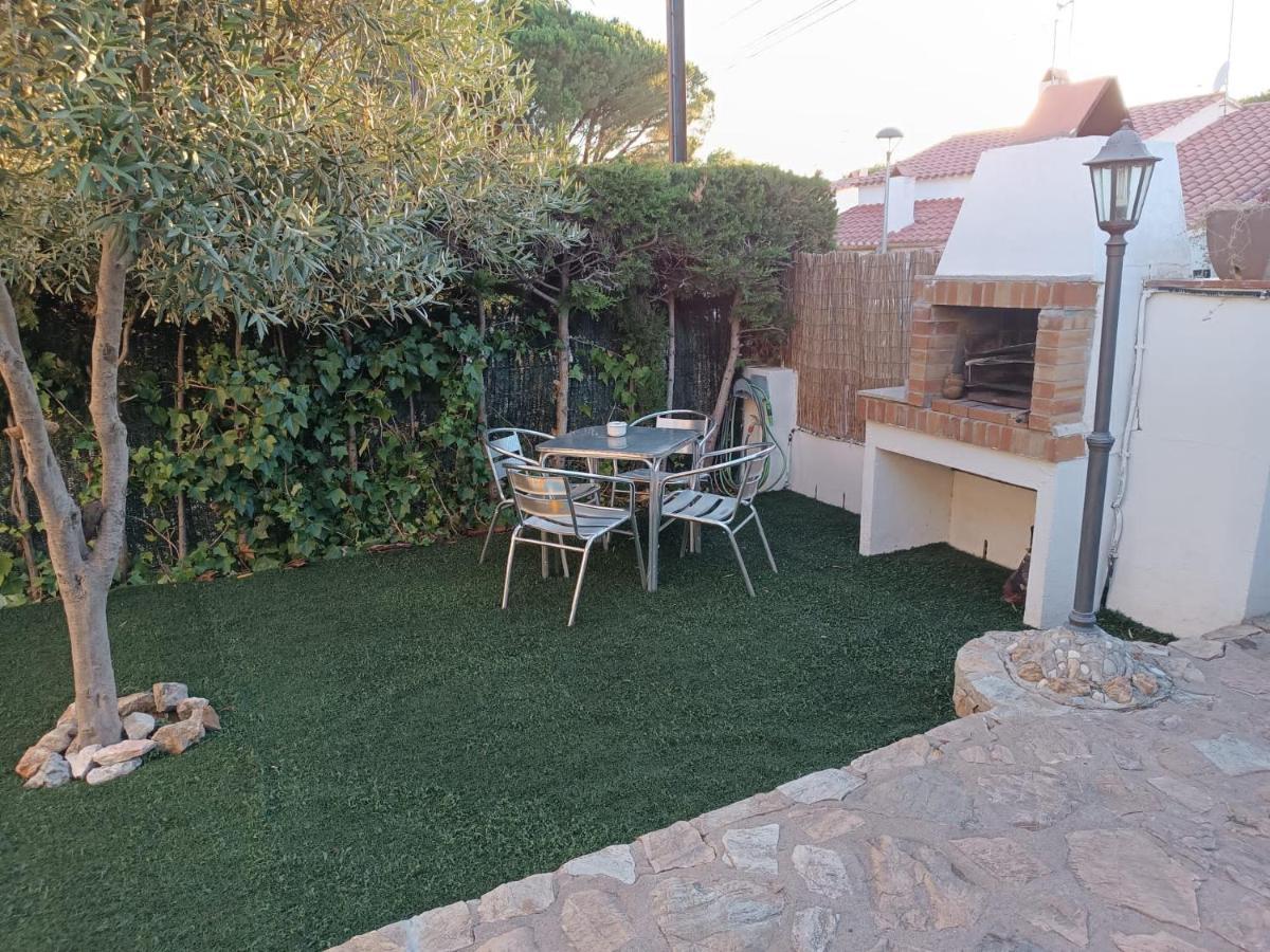 Casa Katy Villa L' Escala Luaran gambar